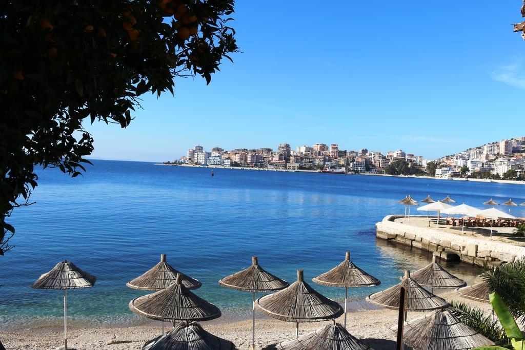 Apartment Eclipse Sarandë Buitenkant foto